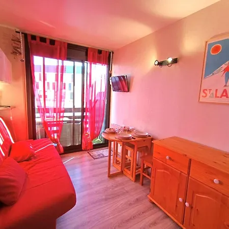 Апартаменты Confortable 4 Pers Avec Balcon Au Pla D'adet - Fr-1-457-366
